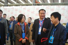 市人大常委會領導蒞臨寶潤達工廠視察工業(yè)轉(zhuǎn)型工作